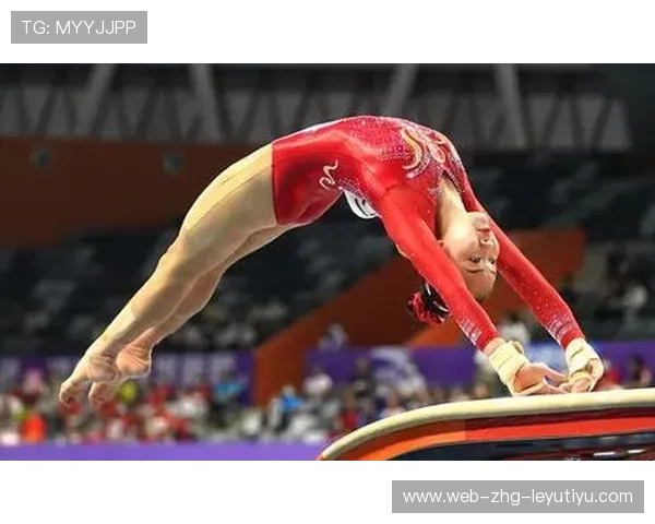 精彩瞬间：比赛中的经典瞬间回顾！，比赛精彩片段