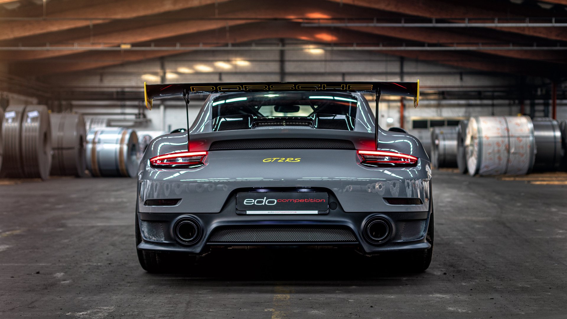 乐鱼体育app下载地址-足球训练室内战术模型教学正式推广，足球室内训练视频